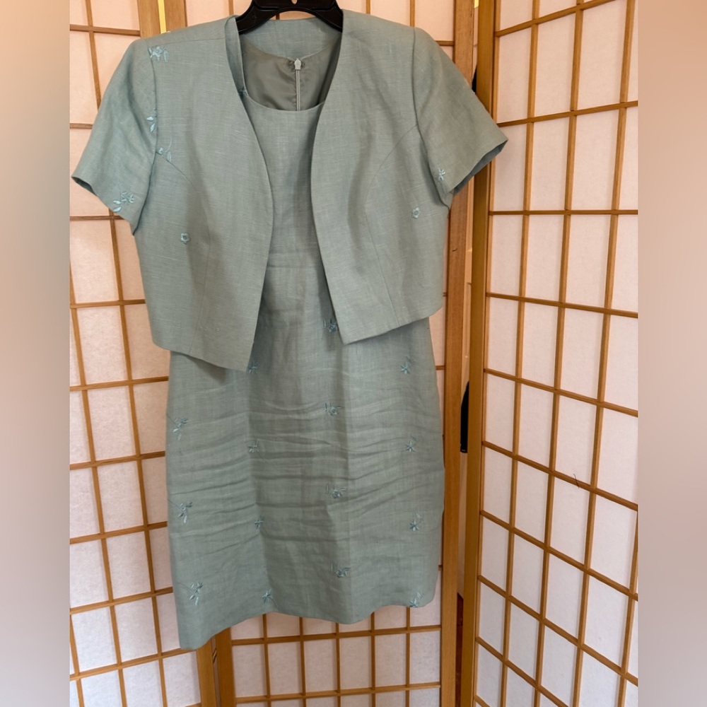 Women’s 2 pc Aqua Mint Green Linen Dress, size 6P.